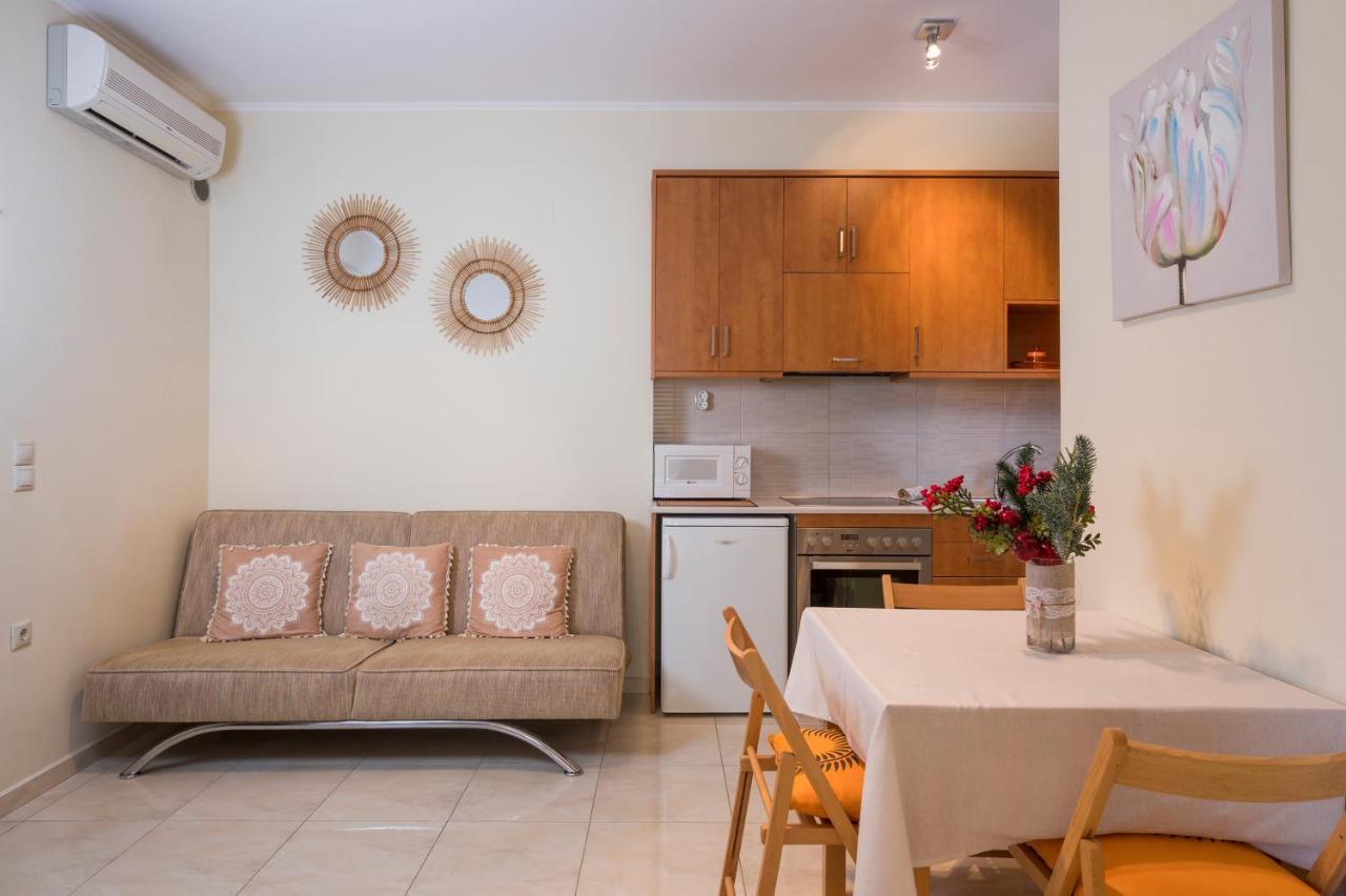 Apartament Luxury Coastal Retreat, Mountain View Balcony With Palm Trees & Parking Chania  Zewnętrze zdjęcie