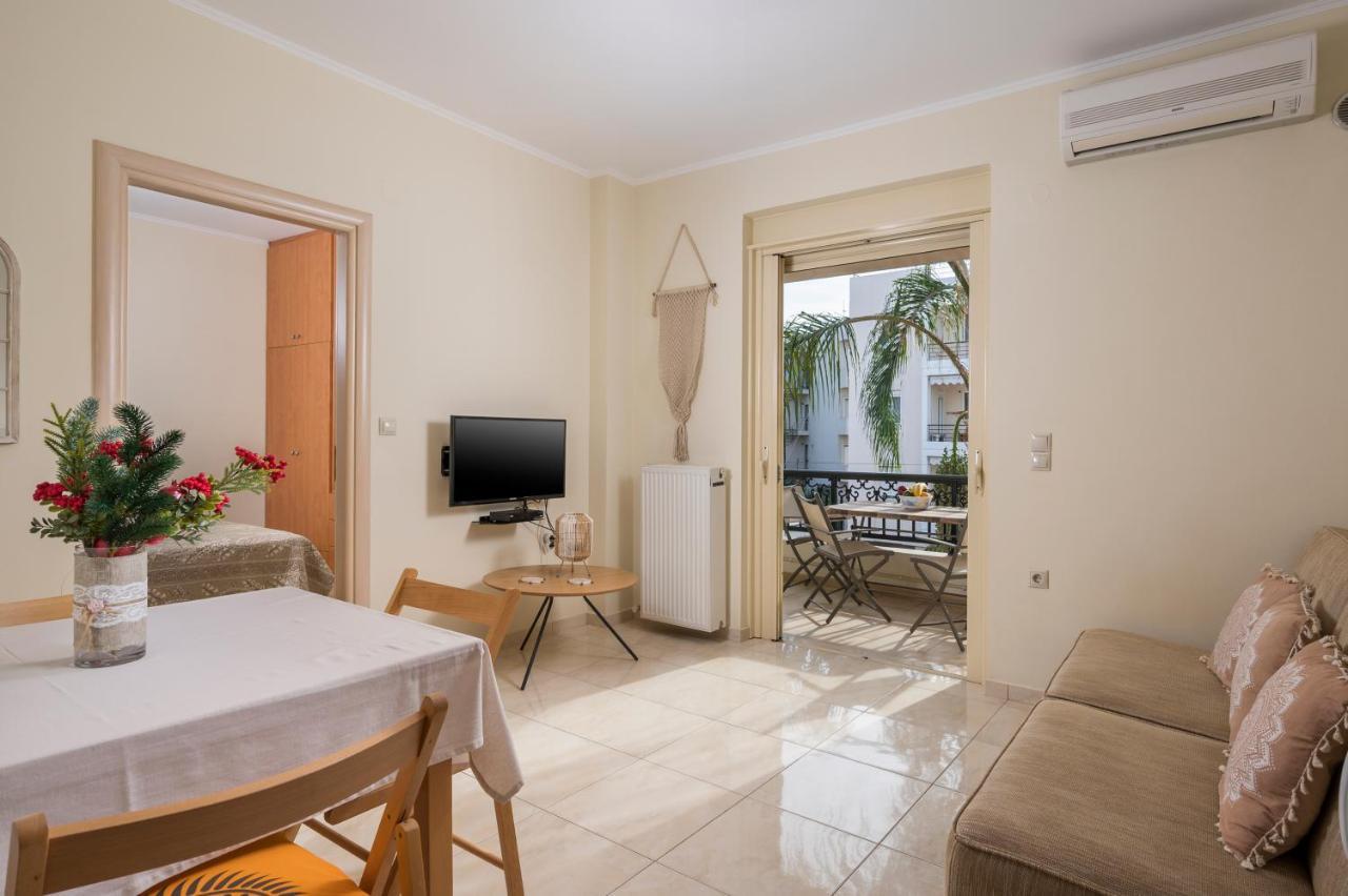 Apartament Luxury Coastal Retreat, Mountain View Balcony With Palm Trees & Parking Chania  Zewnętrze zdjęcie