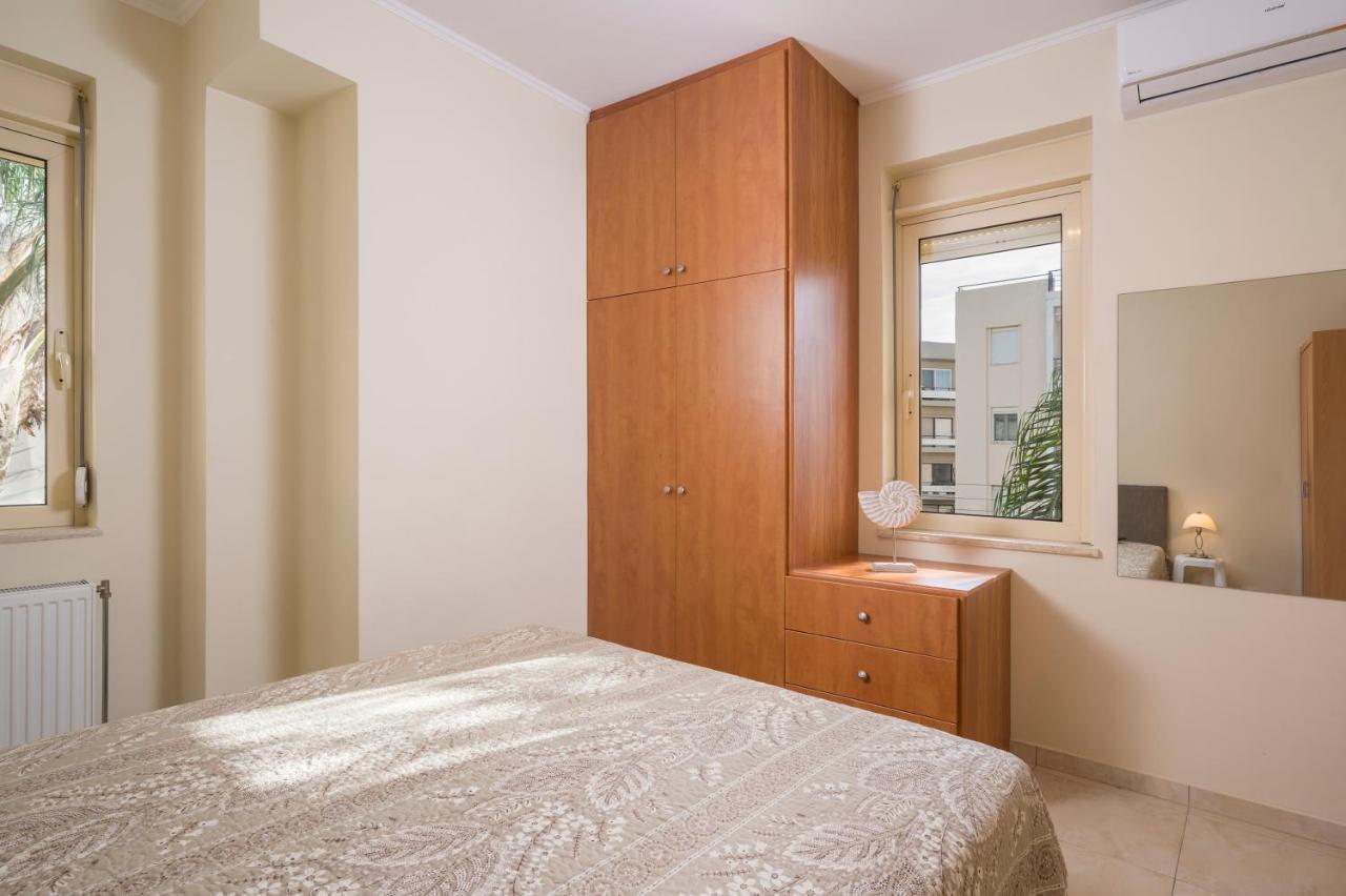 Apartament Luxury Coastal Retreat, Mountain View Balcony With Palm Trees & Parking Chania  Zewnętrze zdjęcie