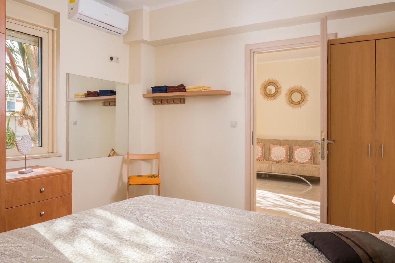 Apartament Luxury Coastal Retreat, Mountain View Balcony With Palm Trees & Parking Chania  Zewnętrze zdjęcie